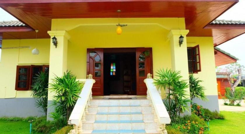Hotel Oyo 769 Ban Thassanee Chiang Mai Exterior foto